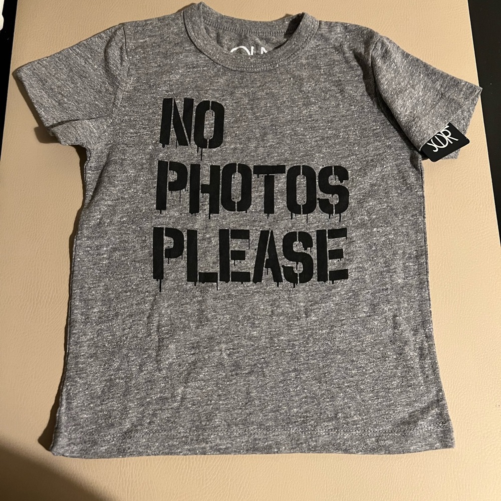 Chaser Gray No Photos Please T-shirt size 6 NWT